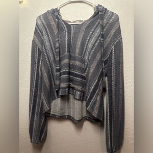 Wallflower baha v-neck hoodie